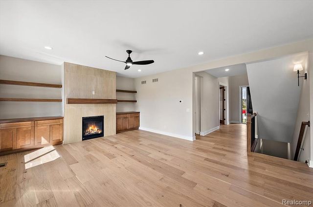 50999 Mistwood Drive, Macomb, MI 48042