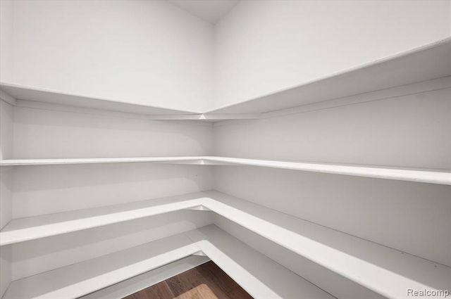 50999 Mistwood Drive, Macomb, MI 48042