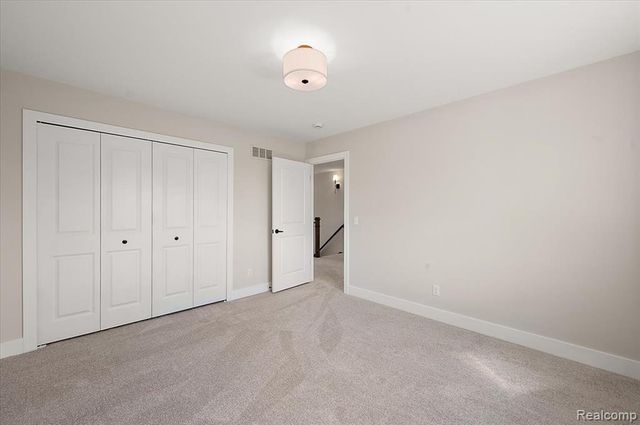 50999 Mistwood Drive, Macomb, MI 48042