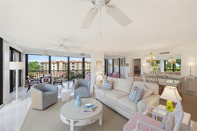 6000 Pelican Bay BLVD N C203, Naples, FL 34108