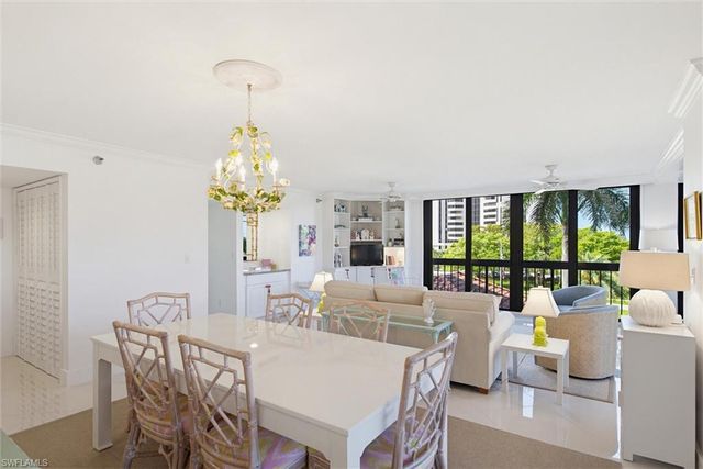 6000 Pelican Bay BLVD N C203, Naples, FL 34108