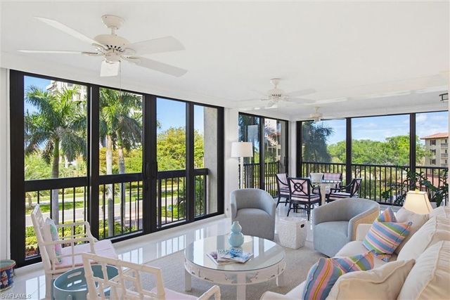 6000 Pelican Bay BLVD N C203, Naples, FL 34108