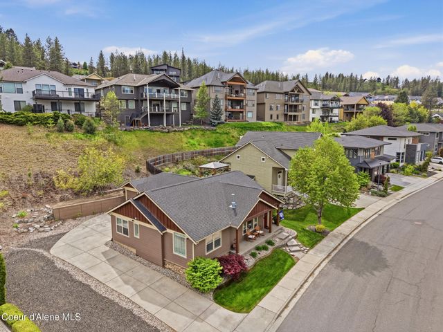 611 W Willapa Ave, Spokane, WA 99224