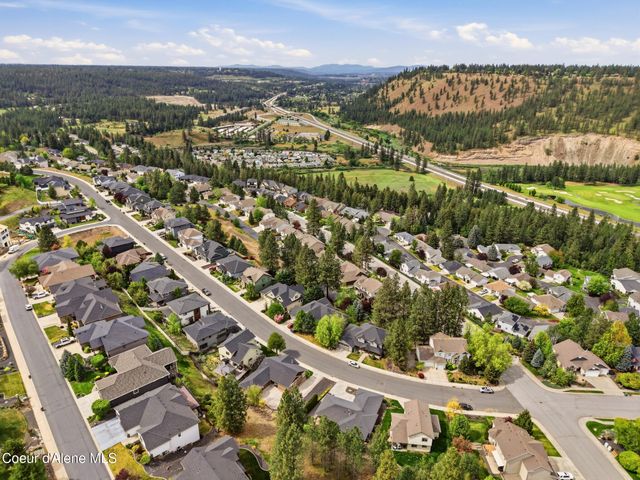 611 W Willapa Ave, Spokane, WA 99224