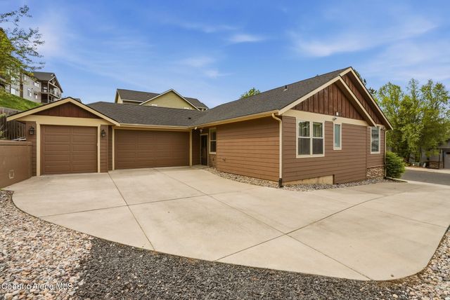 611 W Willapa Ave, Spokane, WA 99224