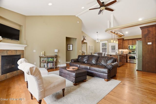 611 W Willapa Ave, Spokane, WA 99224