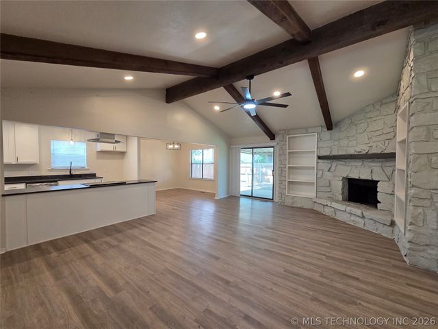 11612 S 100th East Avenue, Bixby, OK 74008
