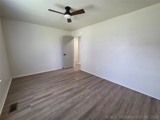 11612 S 100th East Avenue, Bixby, OK 74008