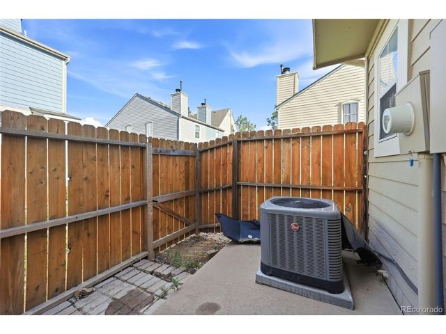 1661 S Idalia Cir A, Aurora, CO 80017