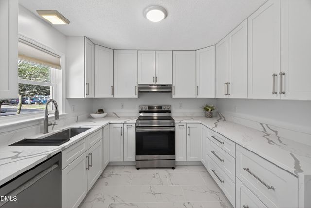 109 Hanford Road, Chapel Hill, NC 27516