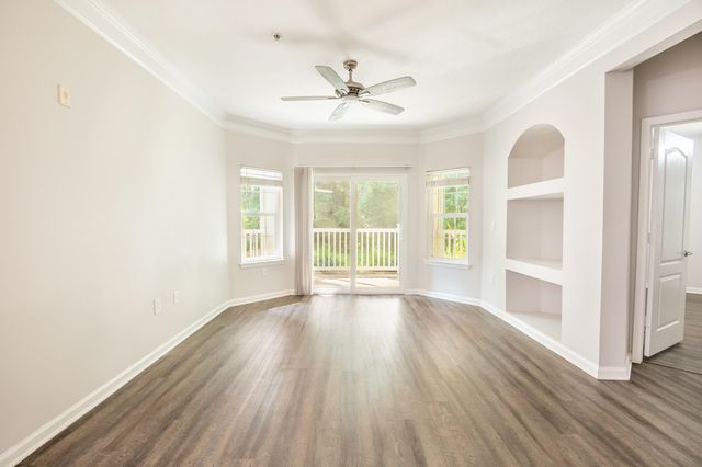 1300 Park West Boulevard Unit 503, Mount Pleasant, SC 29466