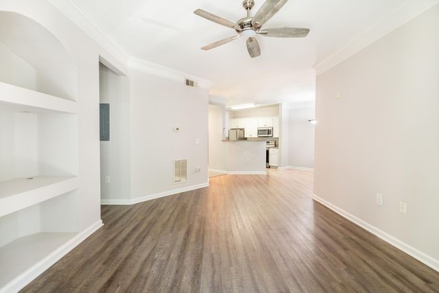 1300 Park West Boulevard Unit 503, Mount Pleasant, SC 29466