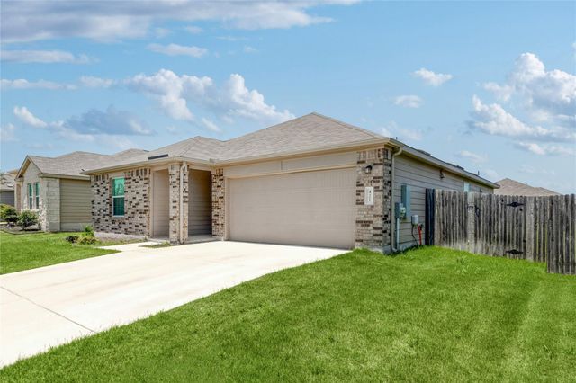 421 Bluejack WAY, Hutto, TX 78634