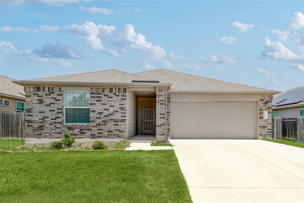 421 Bluejack WAY, Hutto, TX 78634