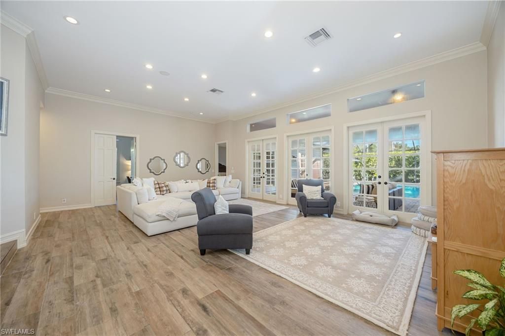 8137 Ronda CT, NAPLES, FL 34109 — photo 3