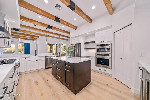 4140 N Pontatoc Road, Tucson, AZ 85718