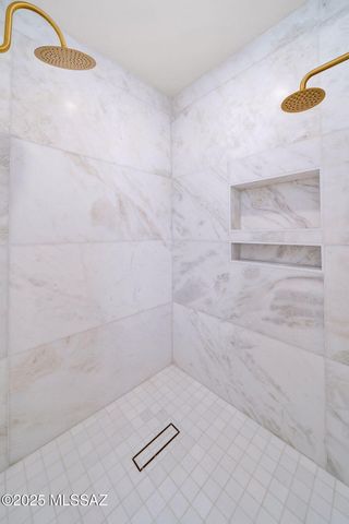 4140 N Pontatoc Road, Tucson, AZ 85718