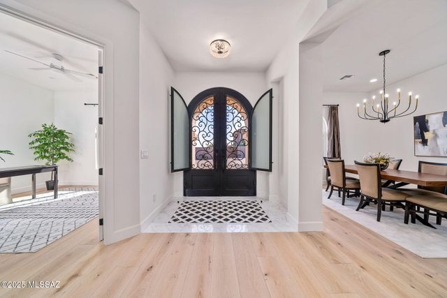 4140 N Pontatoc Road, Tucson, AZ 85718