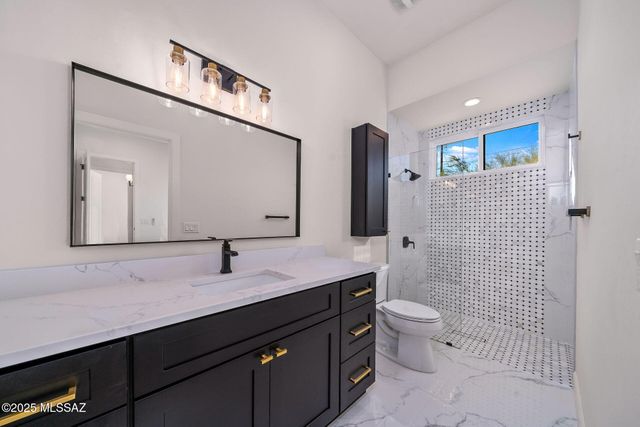 4140 N Pontatoc Road, Tucson, AZ 85718