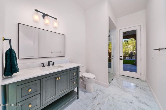 4140 N Pontatoc Road, Tucson, AZ 85718