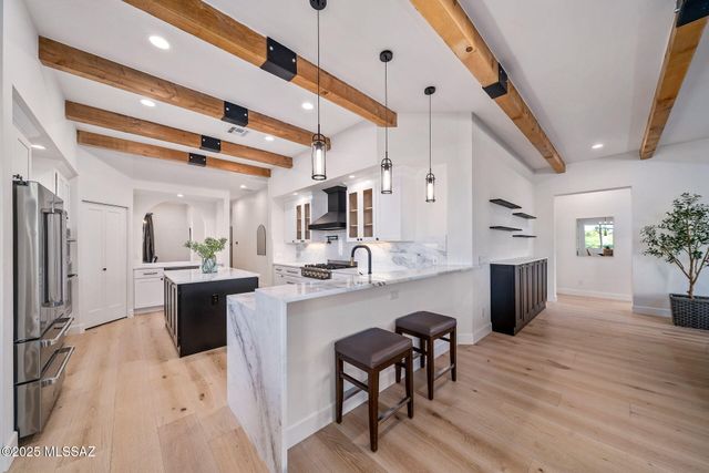 4140 N Pontatoc Road, Tucson, AZ 85718