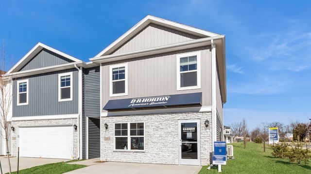 9415 Lovegrass Drive SW, Cedar Rapids, IA 52404