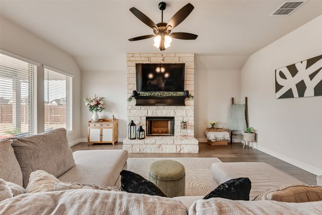 12725 Caliber Drive, Godley, TX 76044