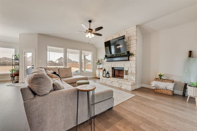 12725 Caliber Drive, Godley, TX 76044