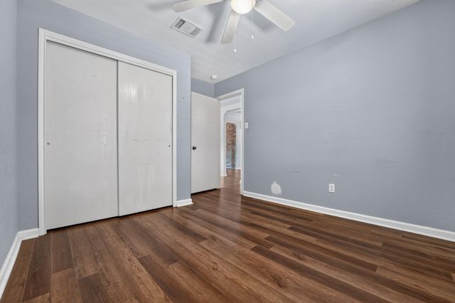 125 Jade Lake CV, Kyle, TX 78640