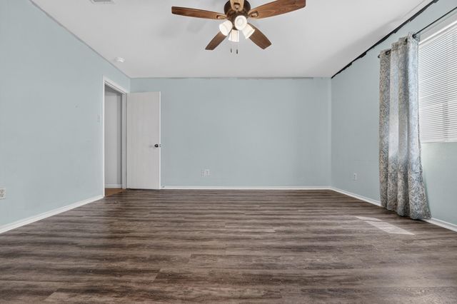125 Jade Lake CV, Kyle, TX 78640