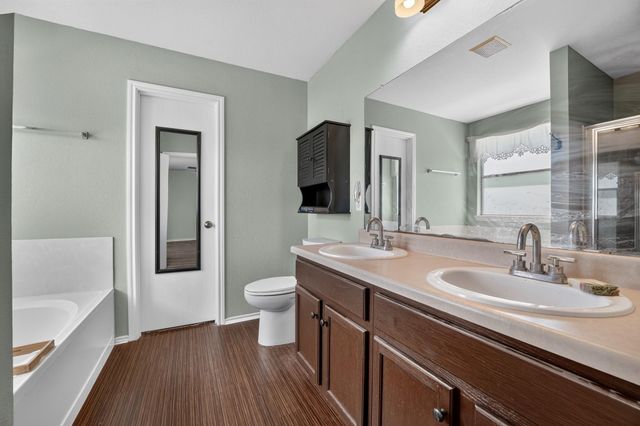 125 Jade Lake CV, Kyle, TX 78640
