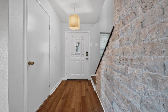 125 Jade Lake CV, Kyle, TX 78640