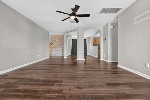 125 Jade Lake CV, Kyle, TX 78640