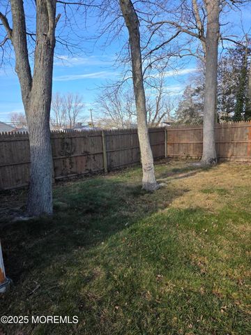 304 Lake Champlain Drive, Little Egg Harbor, NJ 08087