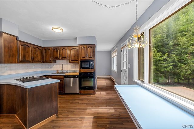 5 Symphony Place, Whitestown, NY 13492