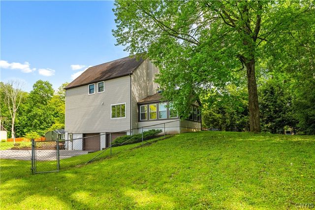 5 Symphony Place, Whitestown, NY 13492