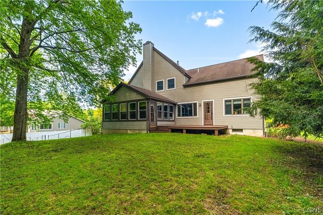 5 Symphony Place, Whitestown, NY 13492