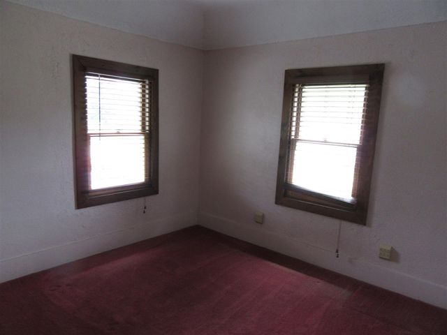 9567 Maplewood Avenue, Bridgman, MI 49106