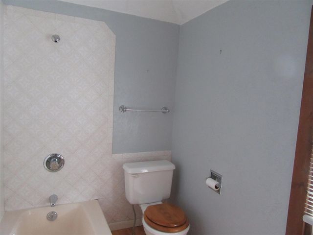 9567 Maplewood Avenue, Bridgman, MI 49106