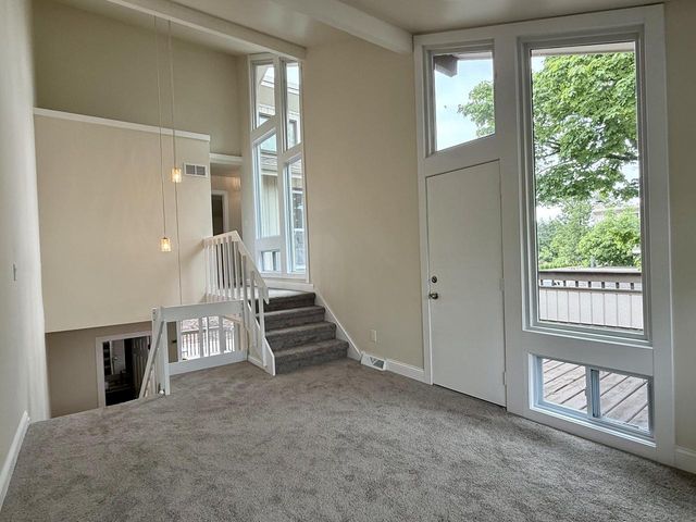 1224 W Baldwin COURT, Mequon, WI 53092