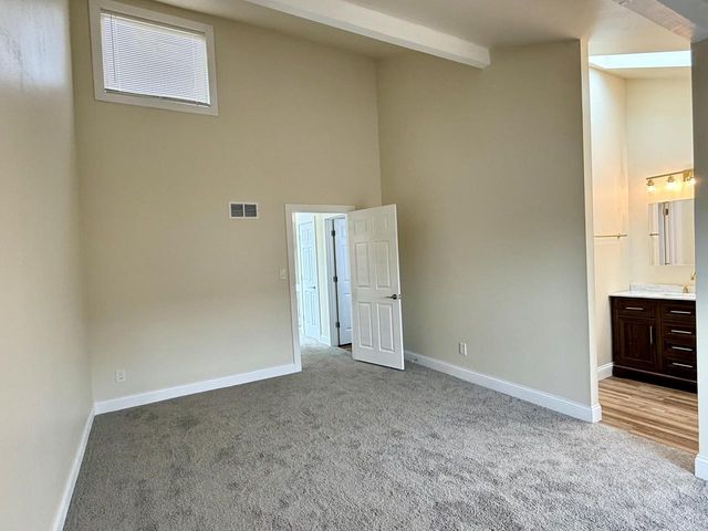 1224 W Baldwin COURT, Mequon, WI 53092