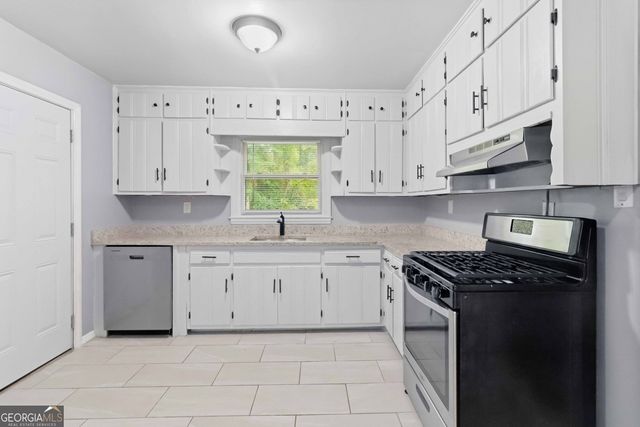 1089 Longshore Drive, Decatur, GA 30032