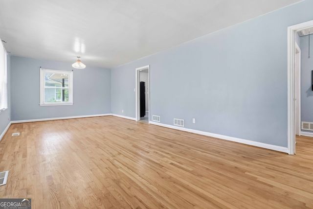 1089 Longshore Drive, Decatur, GA 30032