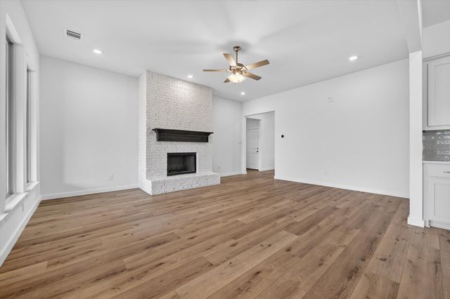416 Mcalpine Drive, Springtown, TX 76082