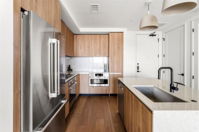 84 East Ave 3603, Austin, TX 78701