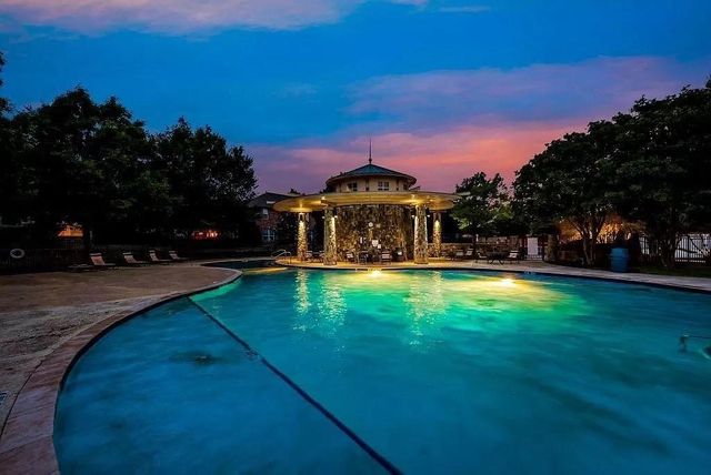 1861 Sandpiper Lane, Carrollton, TX 75007