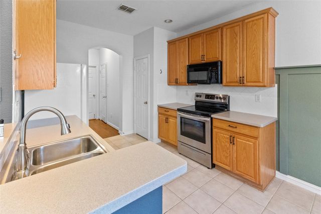1861 Sandpiper Lane, Carrollton, TX 75007