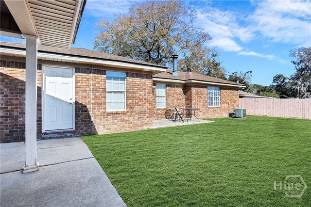 113 Sandlewood Drive, Savannah, GA 31405