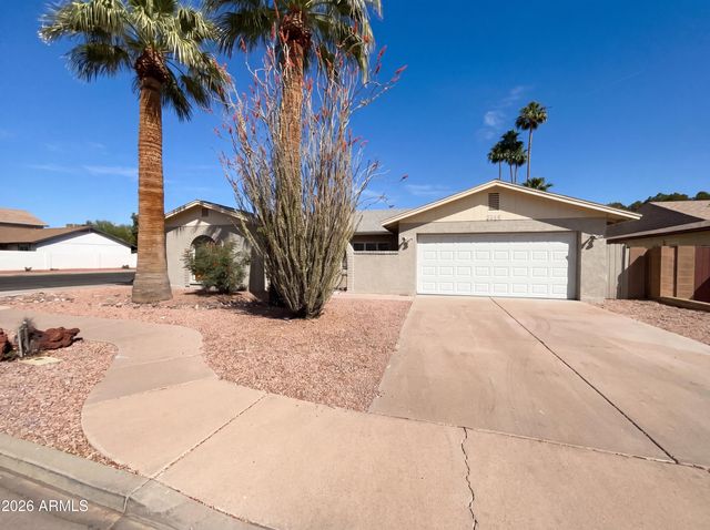 2219 S ESTRELLA Circle, Mesa, AZ 85202