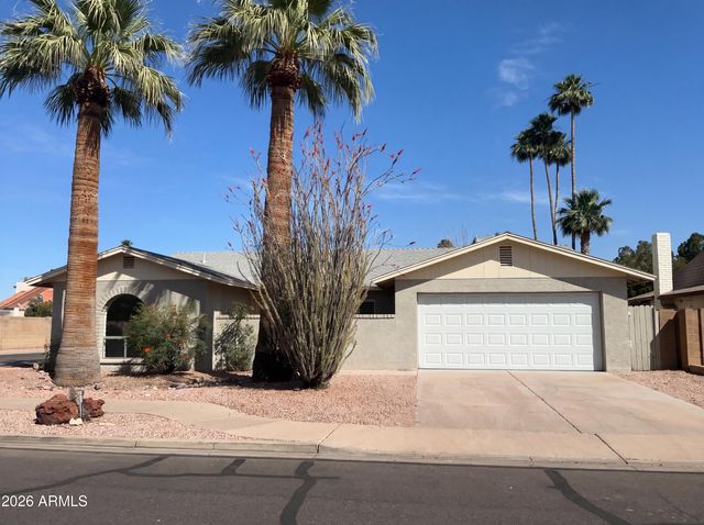 2219 S ESTRELLA Circle, Mesa, AZ 85202